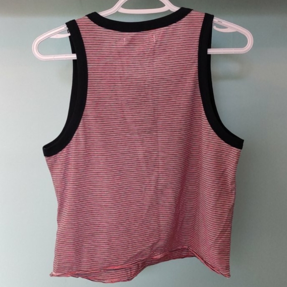 🦩 Abercrombie & Fitch | BNWT | Cropped Tank 🦩 - Picture 2 of 4